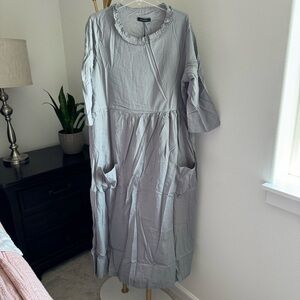 NWT Ruffle Detail Grey Maxi 3/4 Sleeve with Pockets - Size Large